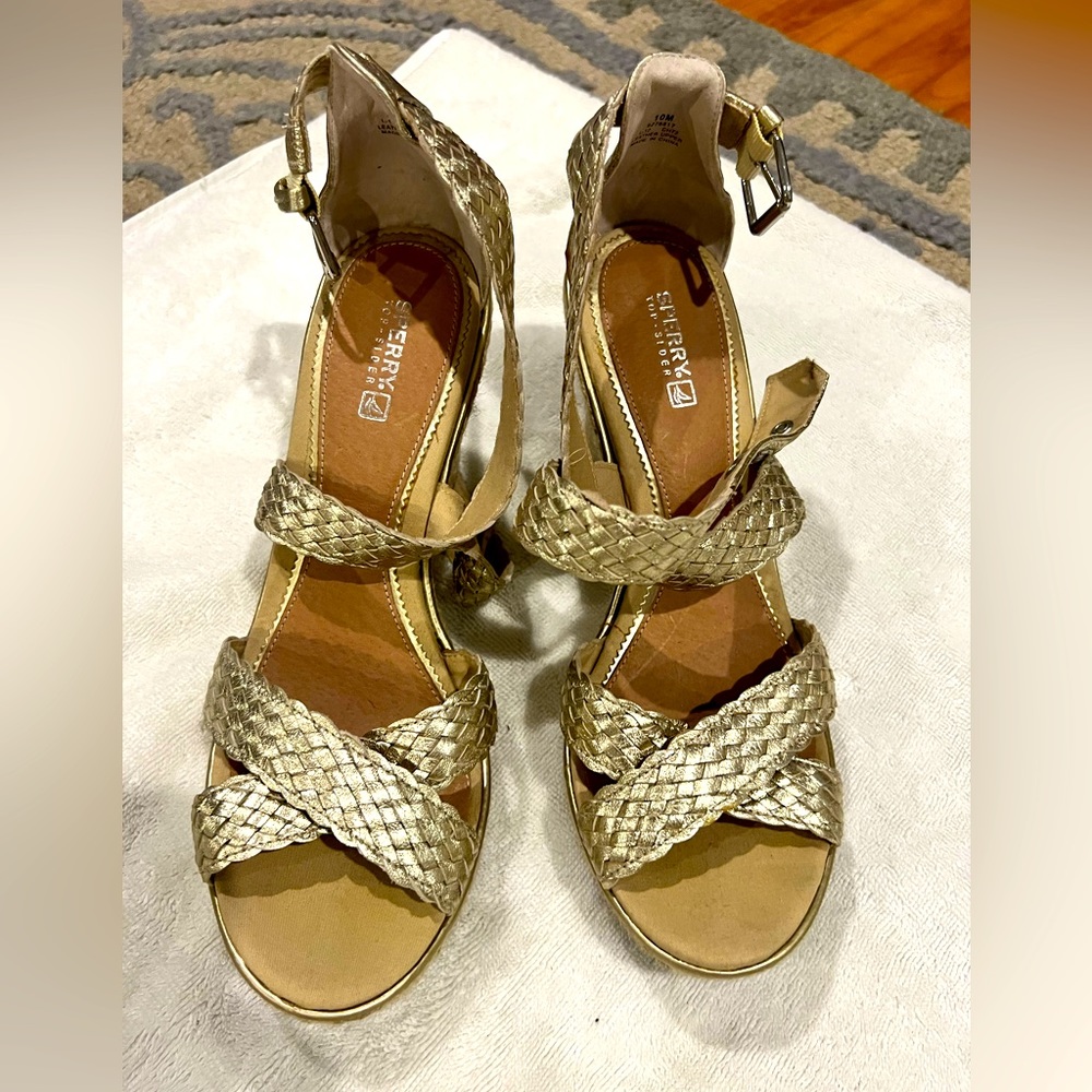 Great condition Sperry wedges